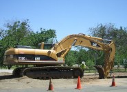 EXCAVATOR 78-76,000 Lbs. 330/328