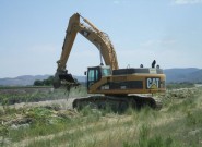 EXCAVATOR 104,000 Lbs. 345