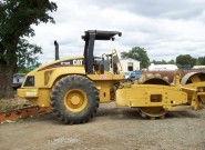 COMPACTOR 84″ Padfoot