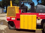 COMPACTOR 9 Wheel Roller