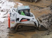 T-190 BOBCAT TRACK LOADER